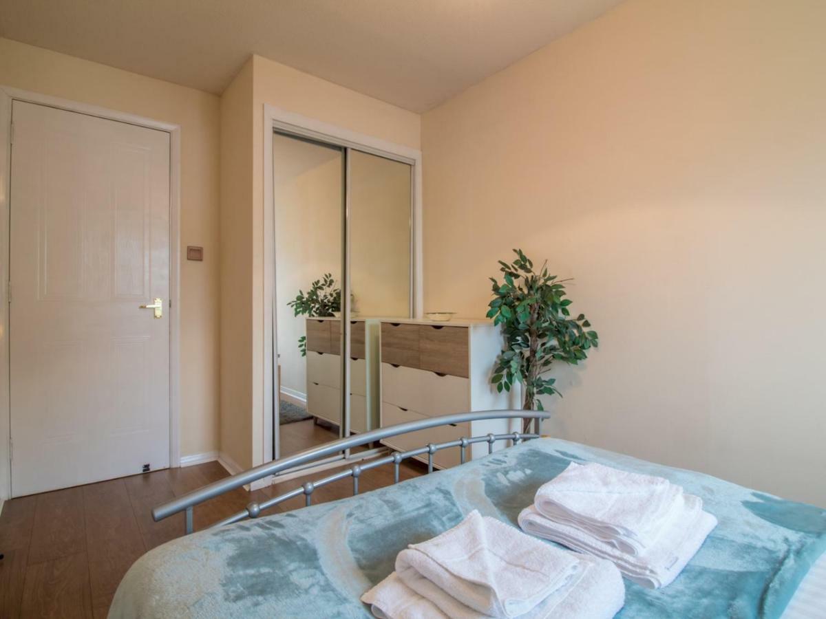 Bright & Tranquil Apartment Near City Centre With Free Parking! Edimburgo Esterno foto