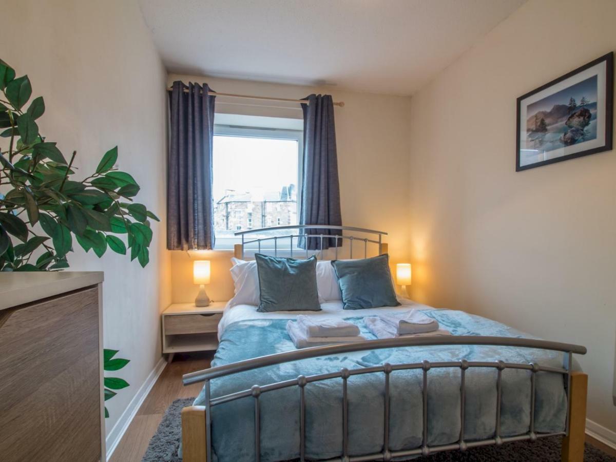 Bright & Tranquil Apartment Near City Centre With Free Parking! Edimburgo Esterno foto