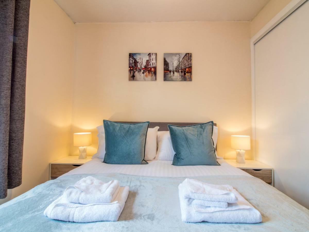 Bright & Tranquil Apartment Near City Centre With Free Parking! Edimburgo Esterno foto